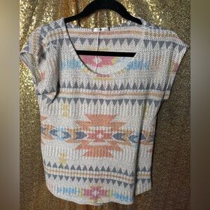 Blu Planet Gray and Blue Graphic Cap Sleeve Tee